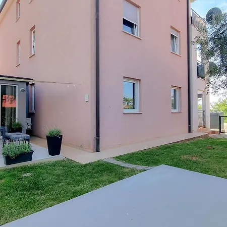 Ivy Apartmán Novigrad Istria