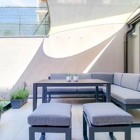 Ivy Apartment