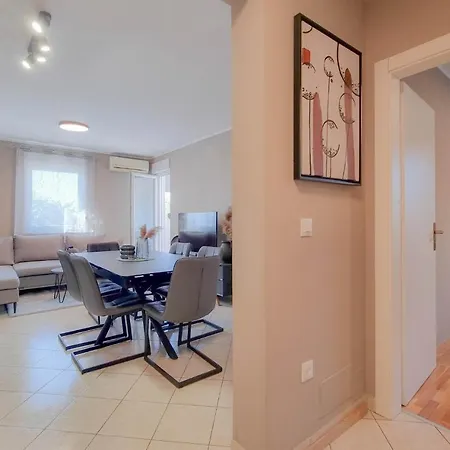 Ivy Apartment Novigrad (Istria)